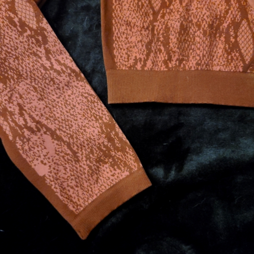 Fabletics Snake Print Top - image 3